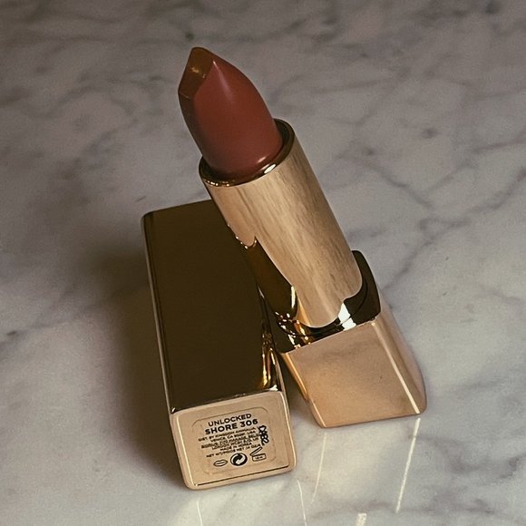 Hourglass Unlocked™ Satin Crème Lipstick | Shore 306 | NEW MAKEUP - Picture 2 of 6